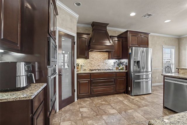 2906 S Kalanchoe Avenue, Broken Arrow, OK 74012