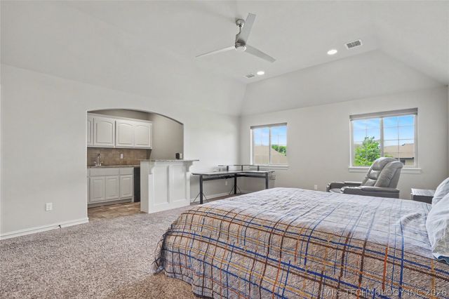 2906 S Kalanchoe Avenue, Broken Arrow, OK 74012