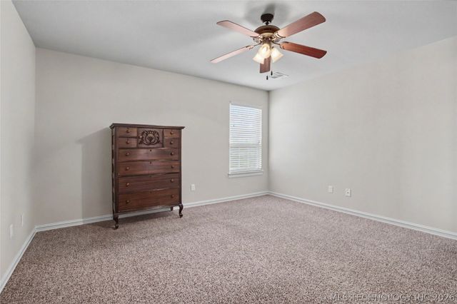 2906 S Kalanchoe Avenue, Broken Arrow, OK 74012