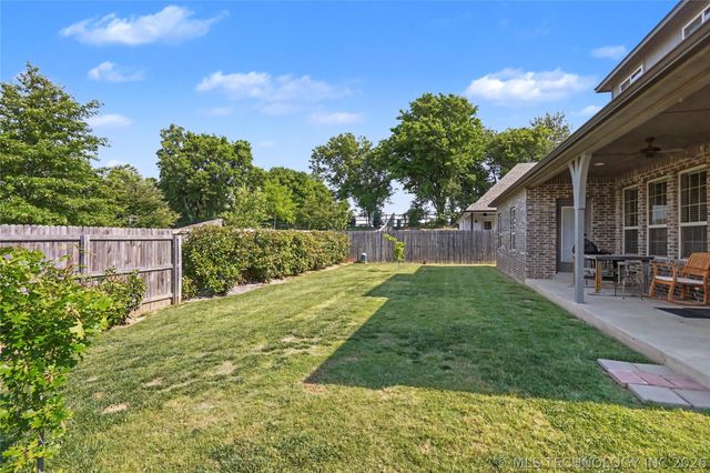 2906 S Kalanchoe Avenue, Broken Arrow, OK 74012