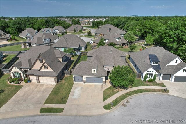 2906 S Kalanchoe Avenue, Broken Arrow, OK 74012