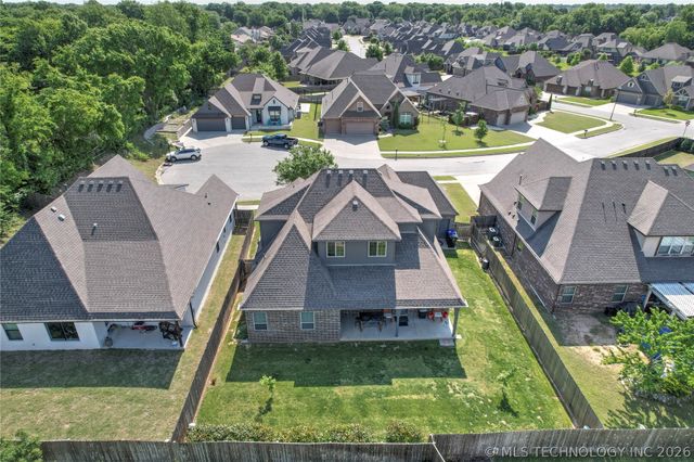 2906 S Kalanchoe Avenue, Broken Arrow, OK 74012