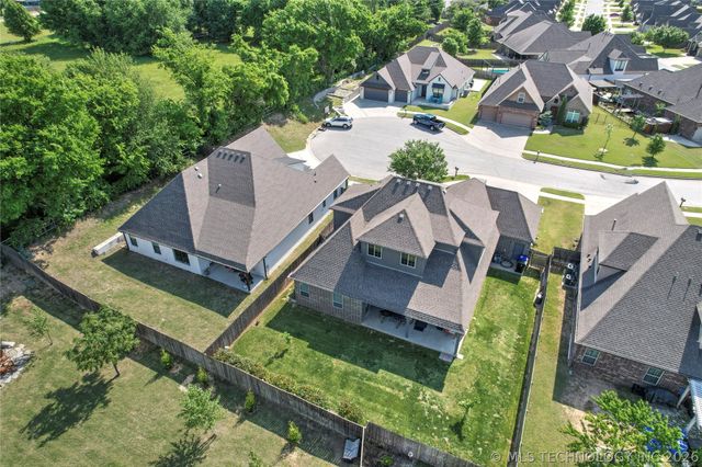 2906 S Kalanchoe Avenue, Broken Arrow, OK 74012