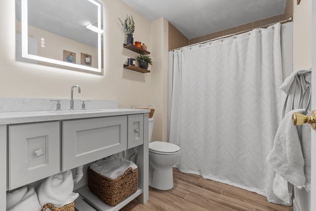 25 Eagan Pl 25, Peabody, MA 01960