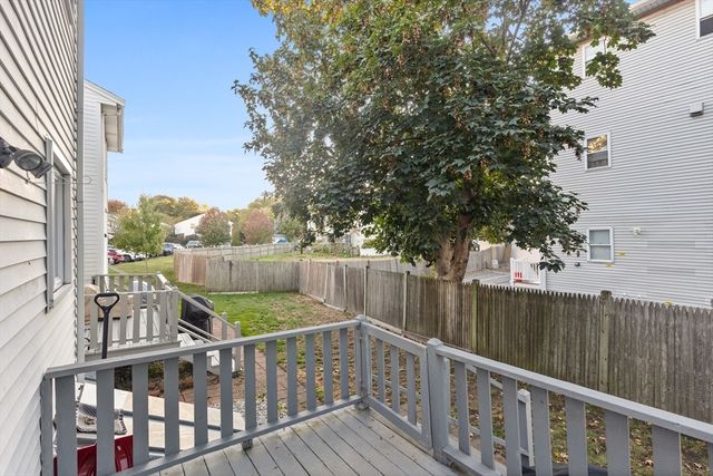 25 Eagan Pl 25, Peabody, MA 01960