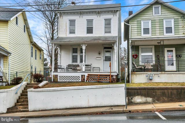 78 CHESTNUT ST, Mohnton, PA 19540