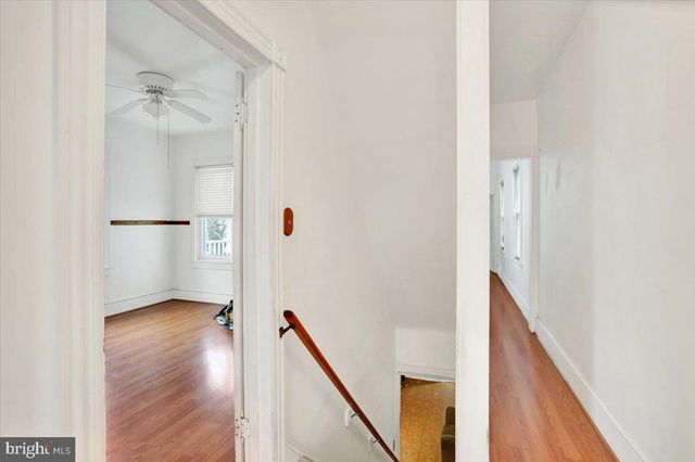 78 CHESTNUT ST, Mohnton, PA 19540