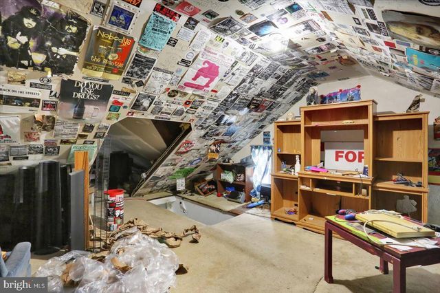 78 CHESTNUT ST, Mohnton, PA 19540