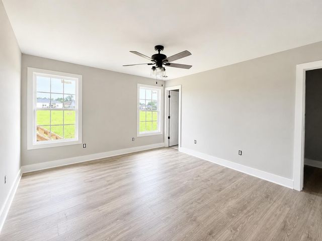 267 Stoney Creek Way, Berea, KY 40403