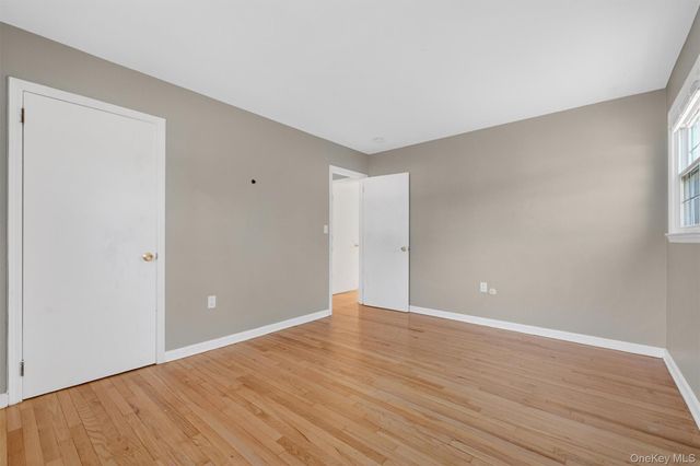 19 Split Tree Drive, New Windsor, NY 12553