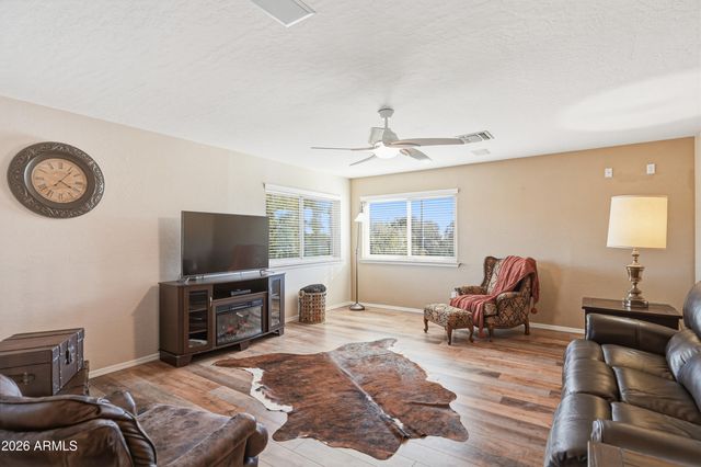 9563 E JAVELINA Avenue, Mesa, AZ 85209