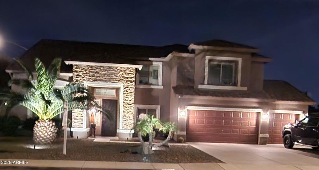 Image 5 of property listing at 9563 E JAVELINA Avenue, Mesa, AZ 85209