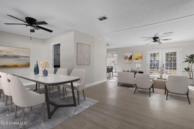 16205 Waycross Drive, Biloxi, MS 39532