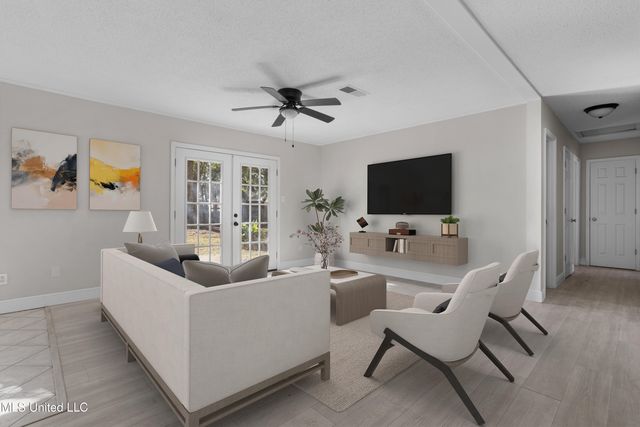 16205 Waycross Drive, Biloxi, MS 39532