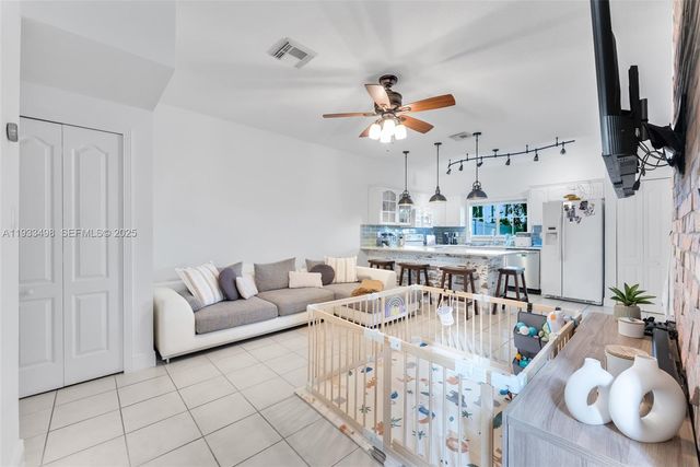 12925 SW 49th Ct, Miramar, FL 33027