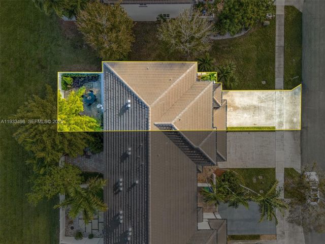 12925 SW 49th Ct, Miramar, FL 33027