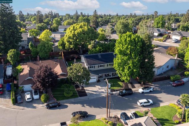 418 Devon Ct, San Ramon, CA 94583