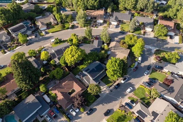 418 Devon Ct, San Ramon, CA 94583