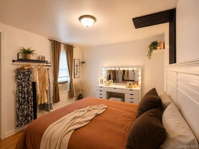 89-44 Woodhaven Boulevard, Woodhaven, NY 11421