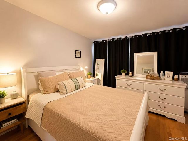 89-44 Woodhaven Boulevard, Woodhaven, NY 11421