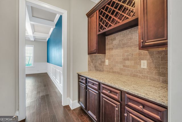 262 Shellbark Drive, Mcdonough, GA 30252