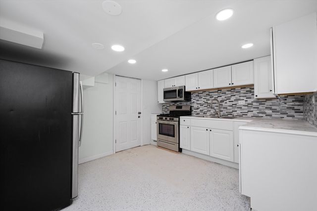 6431 S Artesian Avenue G, Chicago, IL 60629
