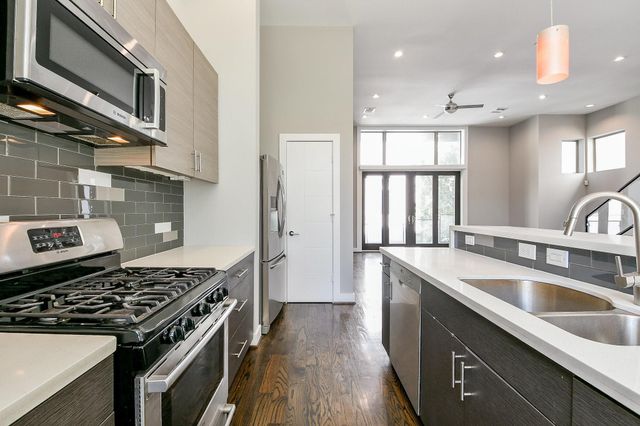 3215 Garrow Street, Houston, TX 77003