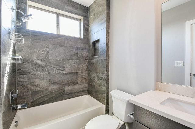 3215 Garrow Street, Houston, TX 77003