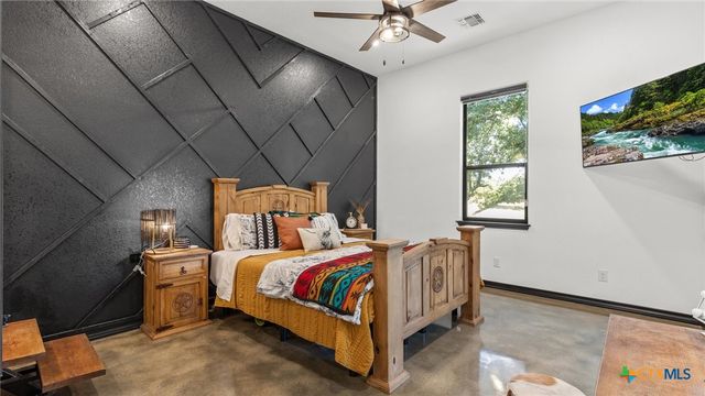 411 Cielo Vista, Canyon Lake, TX 78133