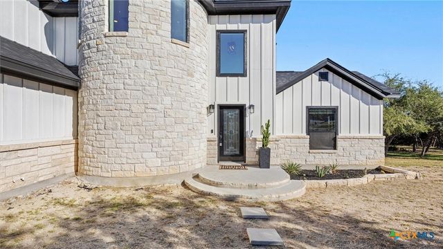 411 Cielo Vista, Canyon Lake, TX 78133