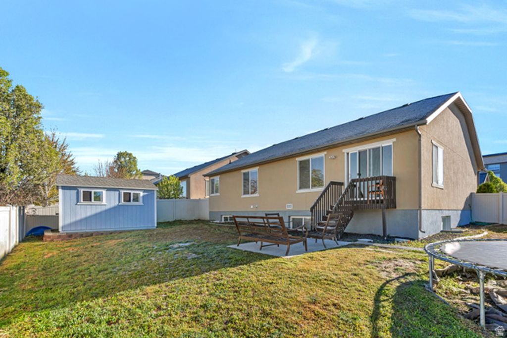 Image 25 of property listing at 3711 N MEADOW SPRINGS LN, Lehi, UT 84043