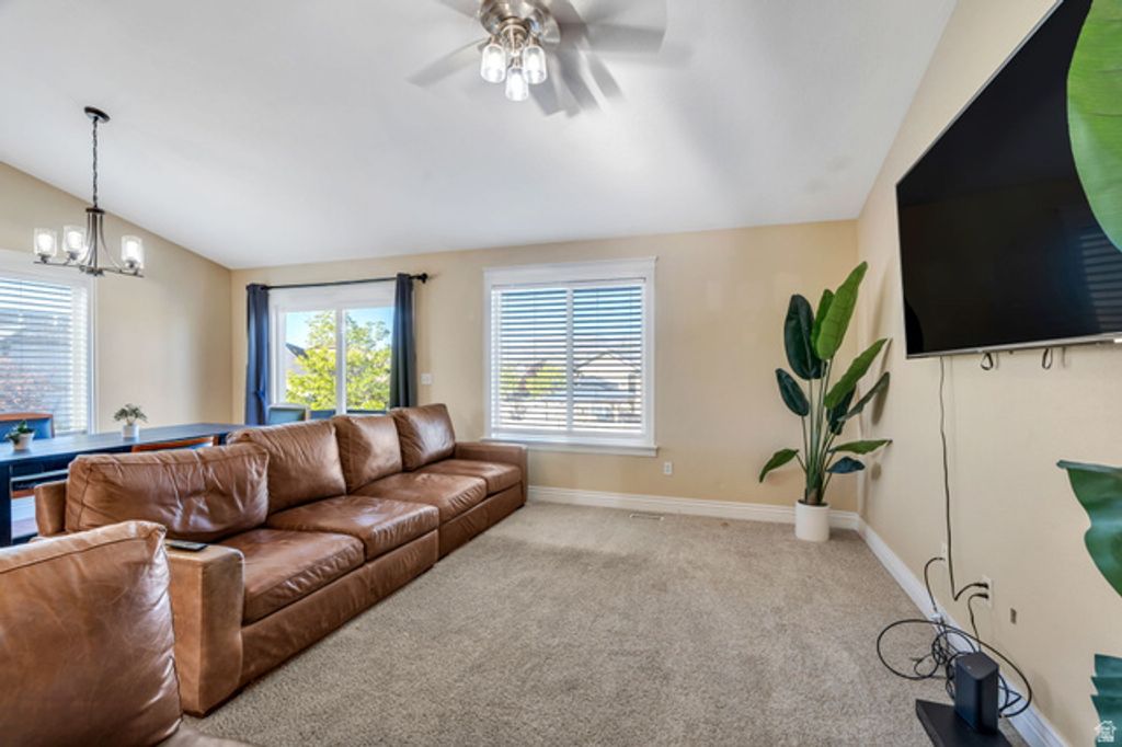 Image 5 of property listing at 3711 N MEADOW SPRINGS LN, Lehi, UT 84043