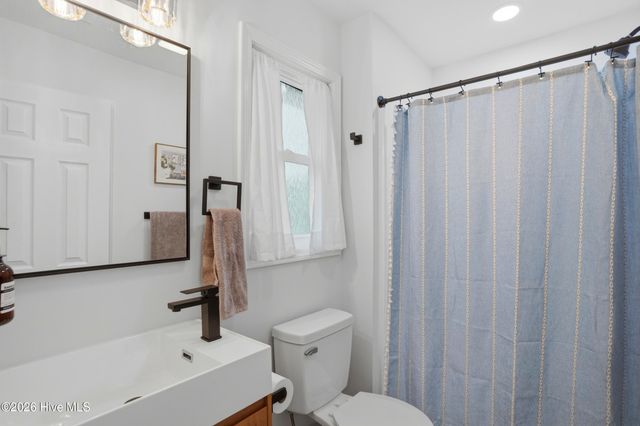 1361 Forest Lake Road, Southport, NC 28461