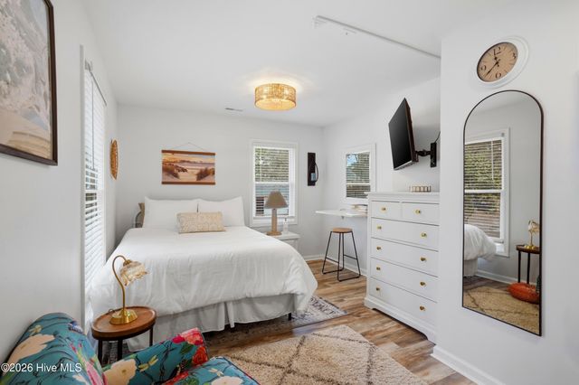 1361 Forest Lake Road, Southport, NC 28461