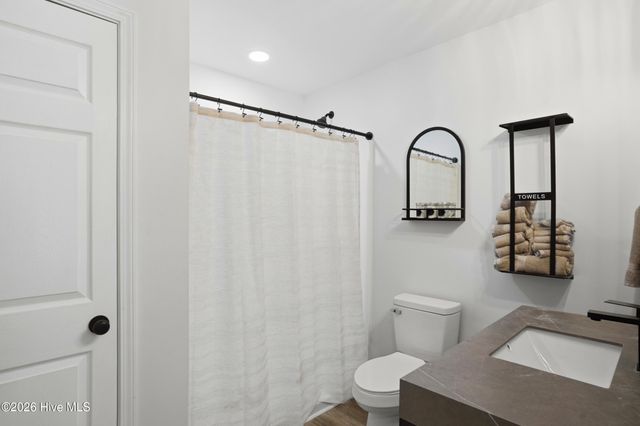 1361 Forest Lake Road, Southport, NC 28461