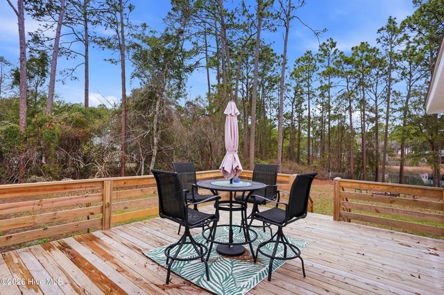 1361 Forest Lake Road, Southport, NC 28461