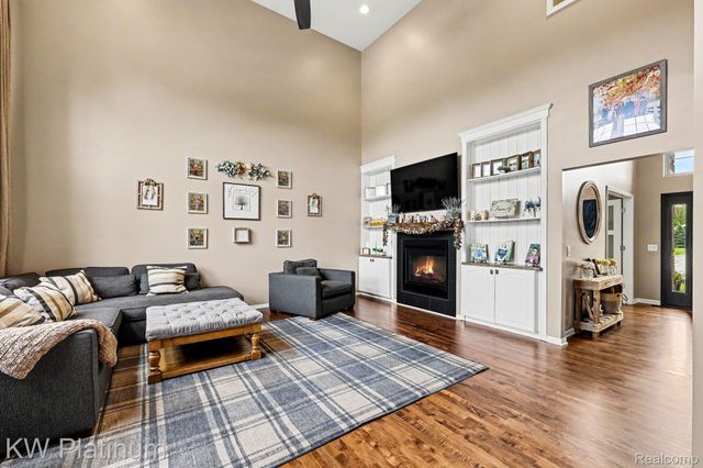4296 Scott B Drive, St. Clair, MI 48079
