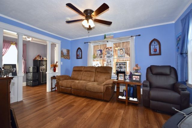 36 Hedge Street, Fairhaven, MA 02719