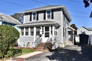 36 Hedge Street, Fairhaven, MA 02719