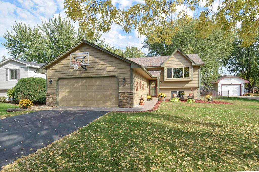 11558 Xylon Avenue N, Champlin, MN 55316 — photo 3