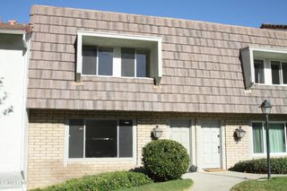 291 Green Moor Place, Thousand Oaks, CA 91361