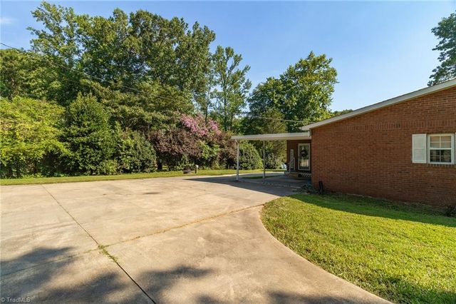 578 Riverview Road, Lexington, NC 27292