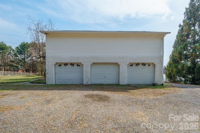 2991 Sam Houser Road, Vale, NC 28168