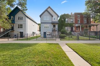 6449 S Kenwood Avenue 2, Chicago, IL 60637
