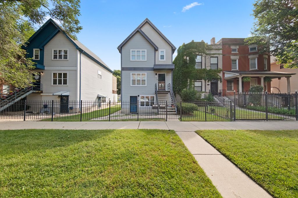 6449 S Kenwood Avenue 2, Chicago, IL 60637