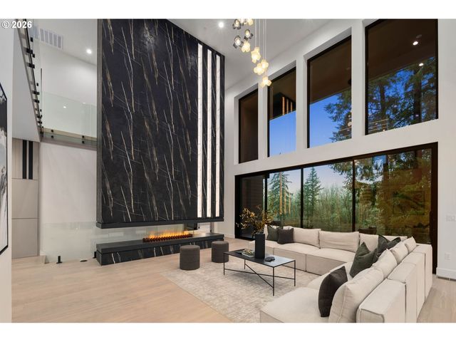 4599 Nw 71ST Ave, Camas, WA 98607
