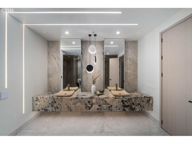 4599 Nw 71ST Ave, Camas, WA 98607