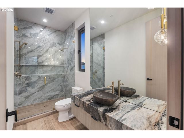 4599 Nw 71ST Ave, Camas, WA 98607