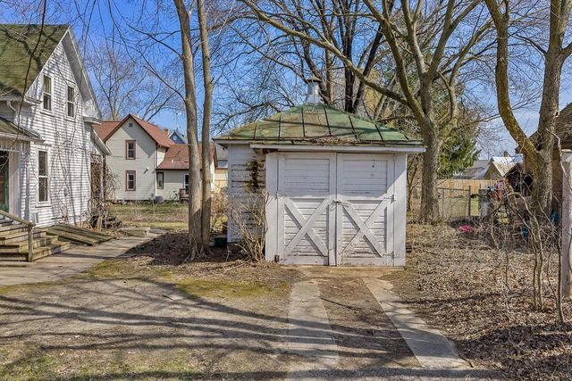 115 Lieder Street, North Freedom, WI 53951