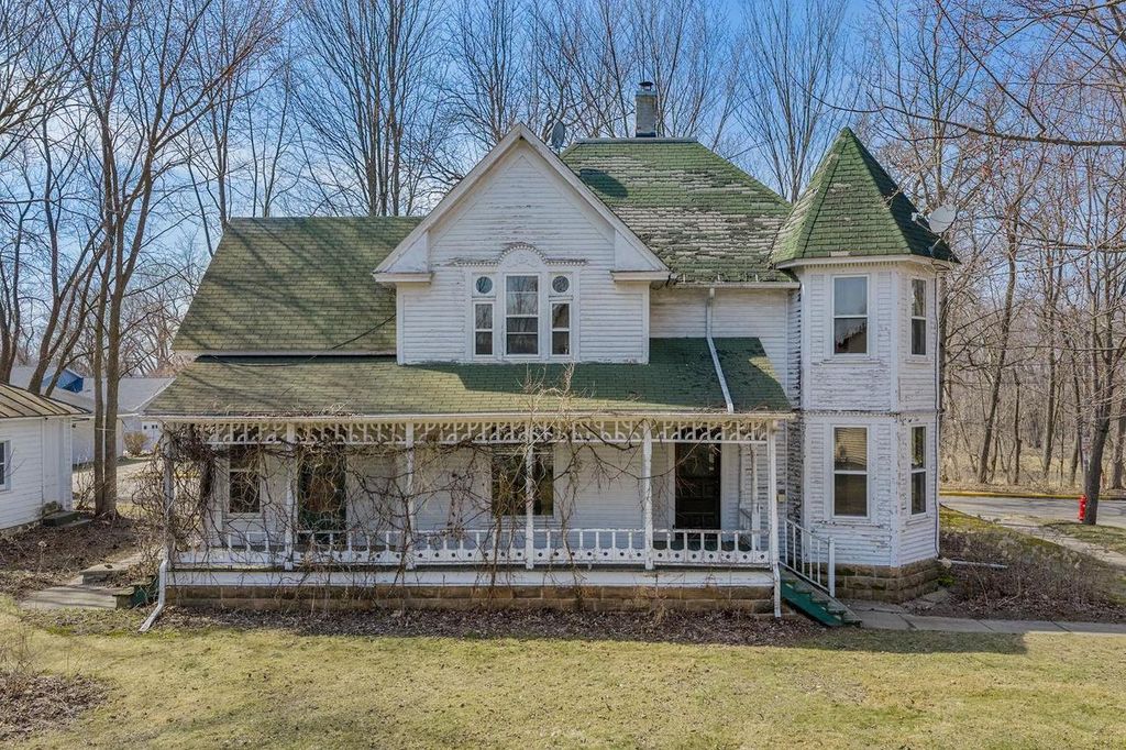 115 Lieder Street, North Freedom, WI 53951